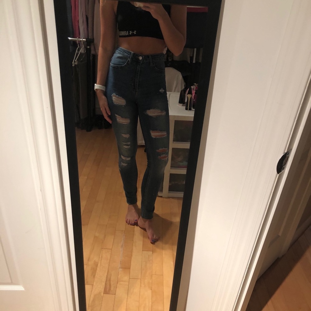 H & M Jeans - Picture 1 of 1